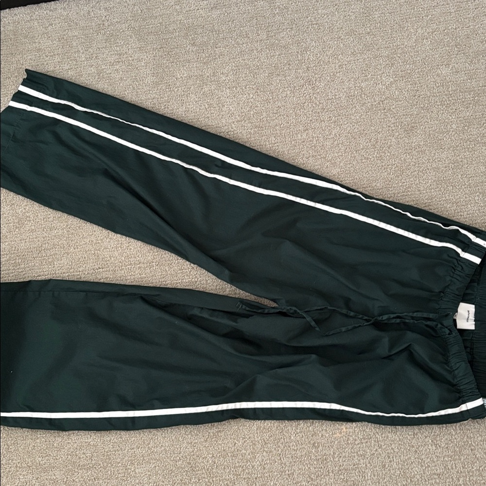 Reformation Julien Poplin Pant - Picture 3 of 3